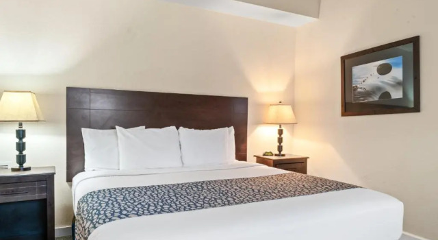 Люкс Kimberling Inn at Table Rock Resort