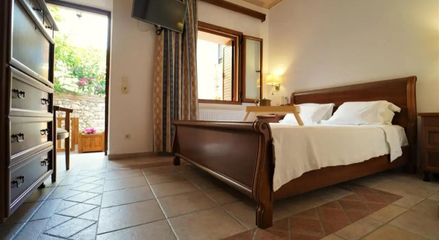 Hotel Tourist, Prenota Hotel Parga 