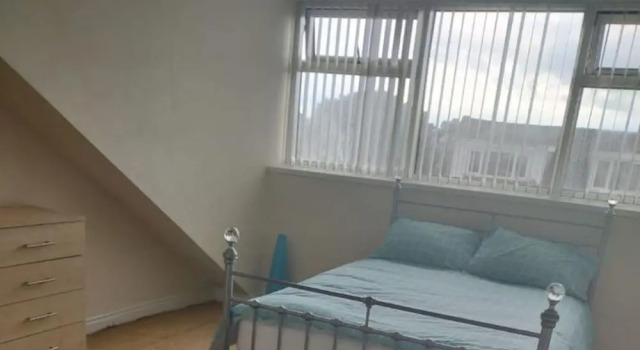 Paradise Apartment- Female Only, Varaa Huoneisto Asunnot kohteessa Merseyside, Huoneisto