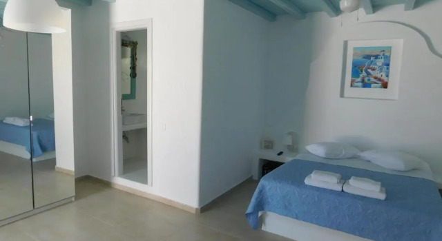 Трёхместный номер Standard с видом на море Sofias Bungalows Mykonos