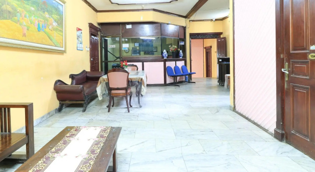 Hotel Sinderella, Rezervovat Hotel Hotely v Kalimantan s parkováním, Parkování