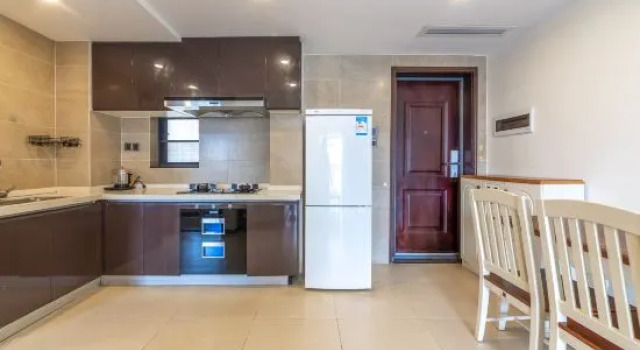 Люкс c 1 комнатой Guanjia Holiday Apartment (Haikou Mission Hills New Town Duty Free Shop)