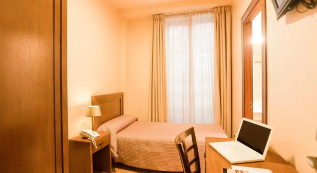 Одноместный номер Standard Hotel Granada Centro