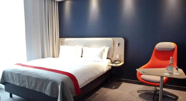 Люкс с красивым видом из окна Holiday Inn Express & Suites - Basel - Allschwil by IHG