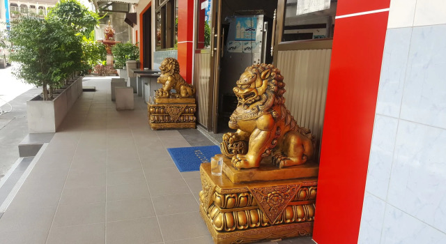 Station Hotel, Забронировать Отель Отели Южного Таиланда с парковкой, Парковка