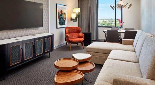 Люкс Senna House Hotel Scottsdale, Curio Collection By Hilton