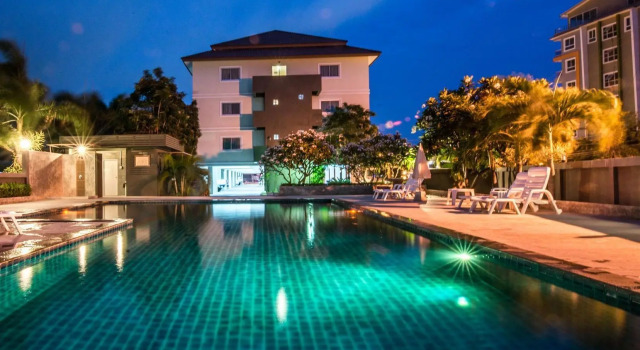 Люкс Superior Veerawan @ Hua Hin Hotel