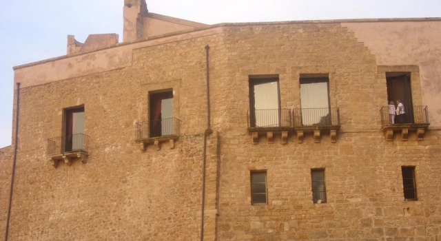 House With 2 Bedrooms In Castellammare Del Golfo With Enclosed Garden 3 Km From The Beach, Забронировать Отель Отели Кастелламмаре-дель-Гольфо с парковкой, Парковка