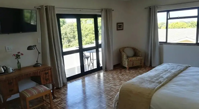 Cape Dawn Guest House, Забронировать Гостевой дом Панорама Северный пригород Кейптауна