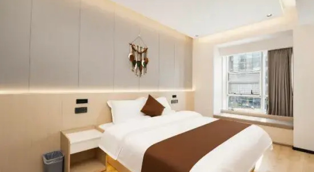 Люкс Deluxe Chengdu Xiyuan Apartment Hotel(喜源精品公寓(成都春熙太古里店))