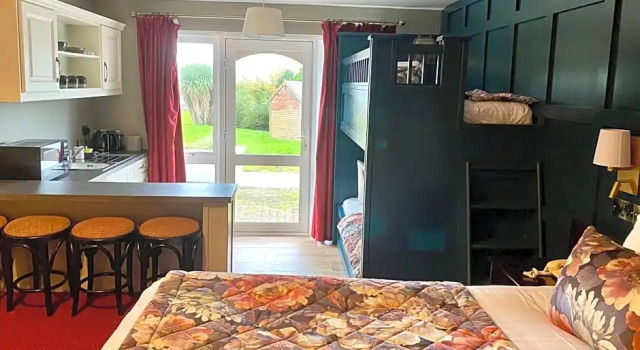 Семейный номер Standard Цокольный этаж Towers Hotel Glenbeigh