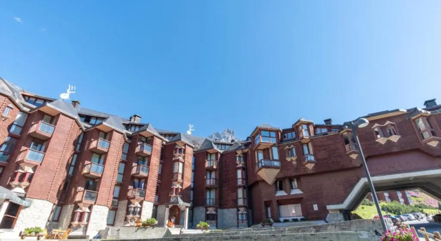 Monte Cervino Apartment As1, Забронировать Апартаменты/квартира Отели Брей-Червиния с парковкой, рядом с Лыжный подъемник Червиния, Парковка
