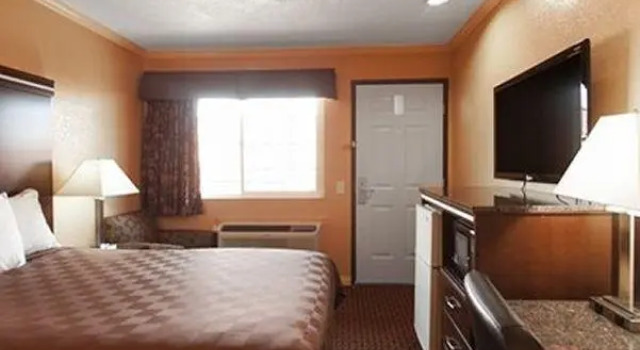 Econo Lodge Lemon Grove, Buchen Sie Hotel Lemon Grove San Diego und Umgebung