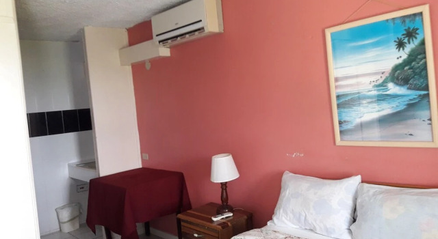 Golden Shore Resort, Rezervovat Lázně / Resort Hotely v Ocho Rios Coast s parkováním, Parkování