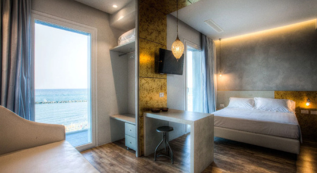 Bell Suite Hotel, Забронировать Отель Отели в центре Беллария-Иджеа-Марина, в центре