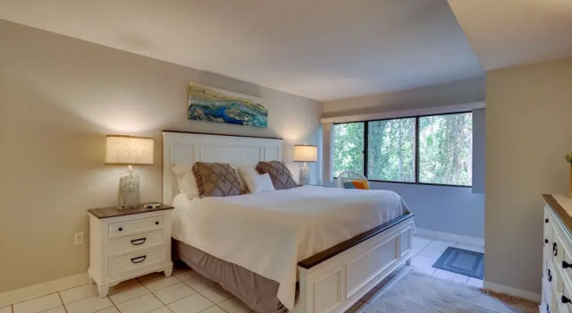 Апартаменты с 2 комнатами с балконом Serene Hilton Head Island Condo w/ Community Pool!