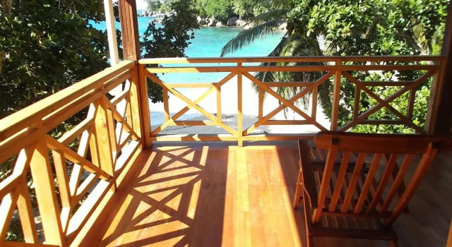 Horská chata 2 pokoje a výhledem na moře LÌlot Beach Chalets