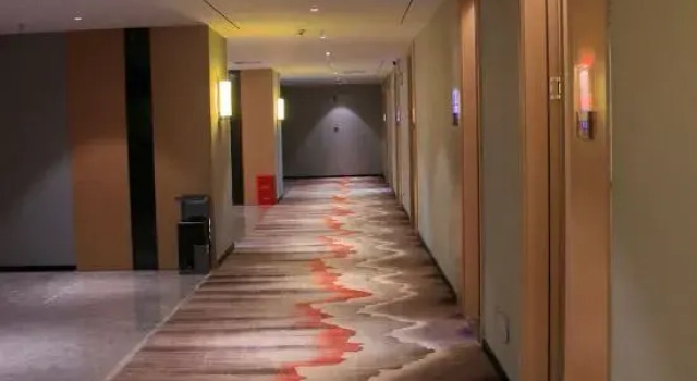 Jinzhong Lake Grand Hotel, Boek Hotel Yongzhou Hunan