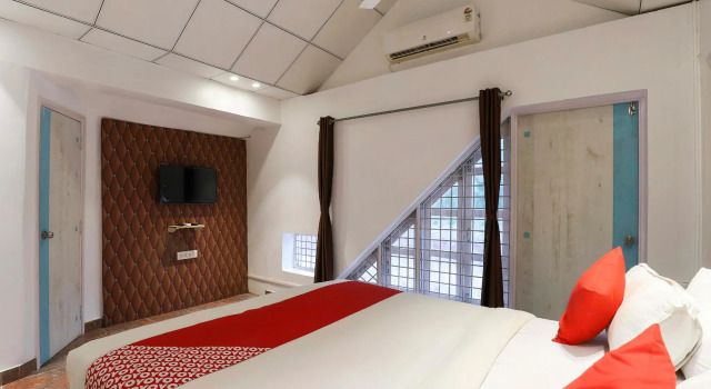 OYO 60626 Dumas Homestays, Book Hotel Hoteller i Dumas med morgenmad, Morgenmad