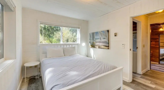 Lovely Cannon Beach Vacation Rental w/ Hot Tub