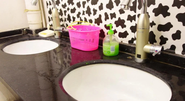 Xi'an Qindiao Hostel, Book Hostel / Vandrerhjem Hoteller i Shaanxi med parkering, Parkering