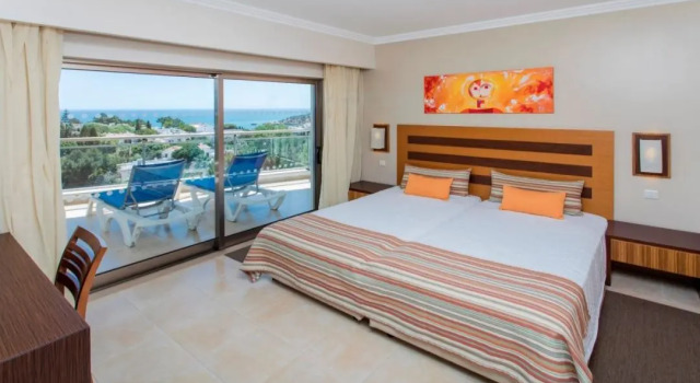 Апартаменты с 2 комнатами с видом на море Alfagar Aparthotel