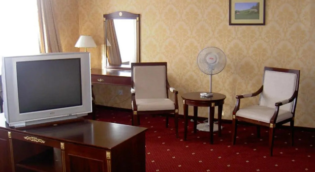 Номер Deluxe White House Hotel