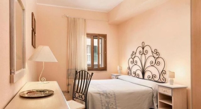 Residence Lido Chelo, Boek Hotel Bosa Sardinia South