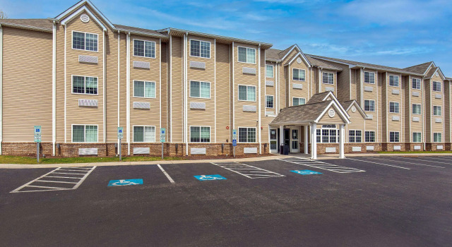 Microtel Inn & Suites by Wyndham Manchester