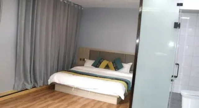 Люкс Jinshan Courtyard Hotel (Huairou Wanda Plaza)