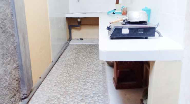 D'Kost Ketintang, Book Hotel Hoteller i Gayungan med parkering, Parkering