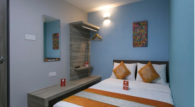 OYO 270 Home Stay Link Inn, Varaa Hotelli Hotellit Johor pysäköinnillä, Pysäköinti