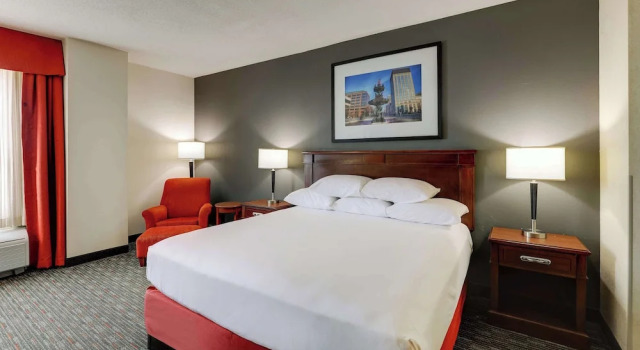 Двухместный номер Standard с 2 комнатами Drury Inn & Suites Montgomery