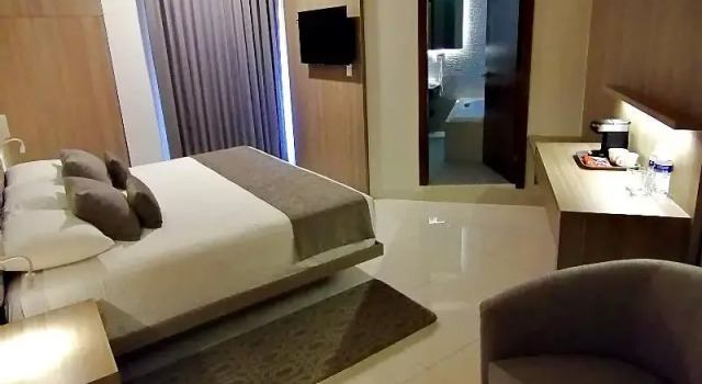 Полулюкс Sara N Hotel & Spa
