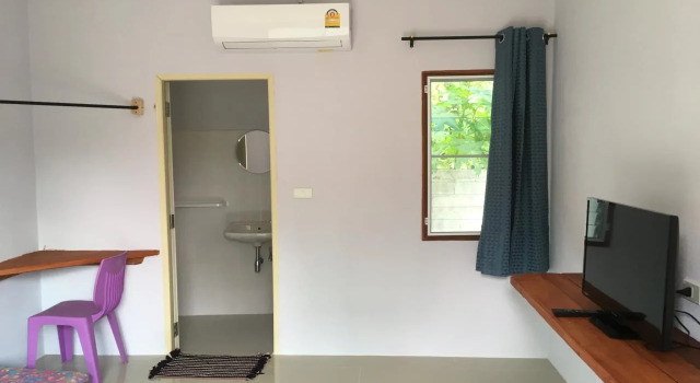 Pak Dee Resort, Varaa Lomakeskus Hotellit North-Eastern Thailand pysäköinnillä, Pysäköinti