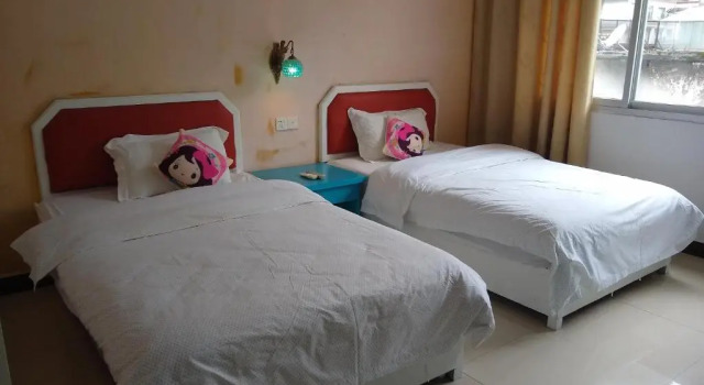 Двухместный номер Standard Yangshuo How Flowers Hostel & Party Coliving Coworking Nomads