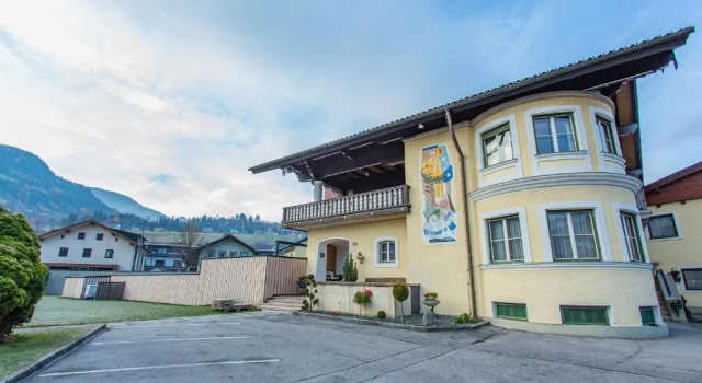 City Life 2 by Alpenidyll Apartments, Prenota Appartamento Hotel a Stiria con parcheggio, Parcheggio