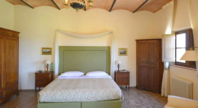 Villa Senese, Book Villa Hotels in Buonconvento with a Pool, Swimming Pool