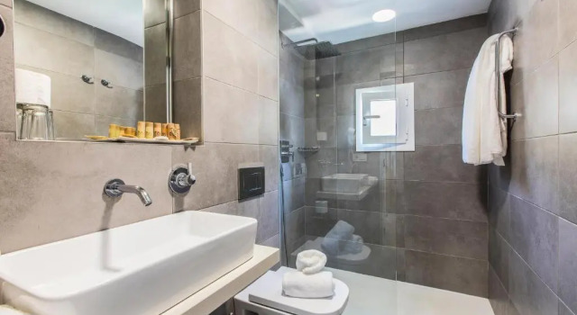 Трёхместный номер Standard с балконом Hotel Levante