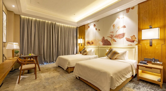 Jinling Grand Hotel Nanchang, Varaa Hotelli Nanchang Jiangxi