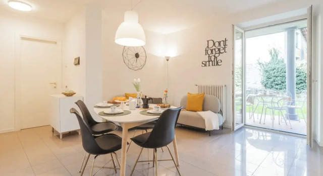 Апартаменты Ponente Balcony & Garden by Rent All Como