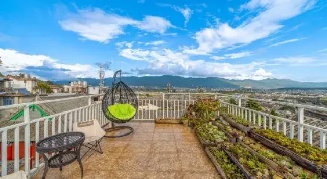 Blossom in Dreams · 360° Sky Garden · Cloud & Star Tide · Vista Guxian Light Luxury Guesthouse, Забронировать Отель Лицзян Юньнань, рядом с Улица Сквер-стрит Древнего города Даянь