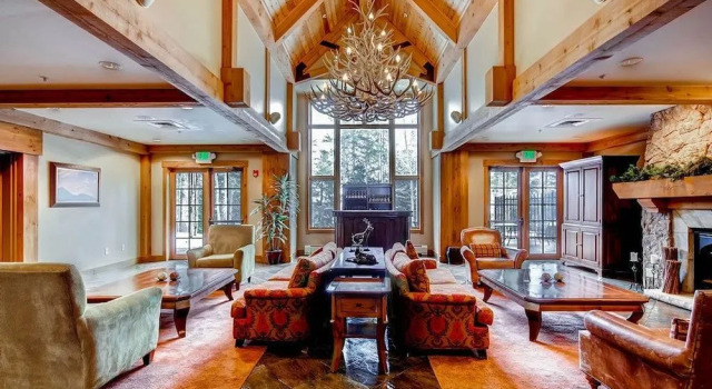 Mountain Thunder Lodge 1209 by RedAwning, Rezerwuj Hotel Hotele w Vail Ski z parkingiem, Parking