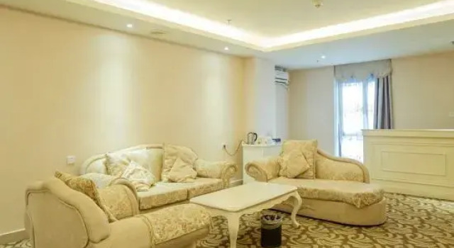Люкс Deluxe c 1 комнатой Yuegang Hotel