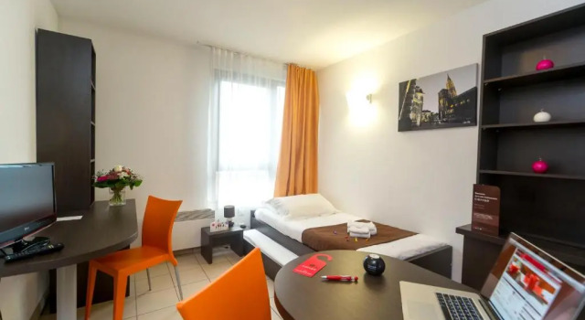 Одноместная студия Cerise Strasbourg Appart Hotel