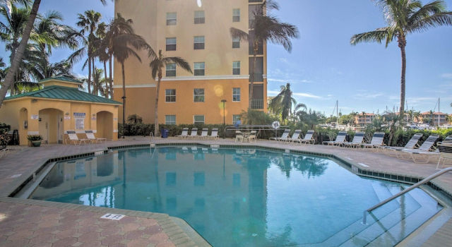 Sunsets & Sails! Waterfront Punta Gorda Condo, Забронировать Апартаменты/квартира Пунта Горда Southwest Florida