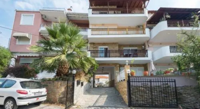 Holiday Home Parthenonos 37