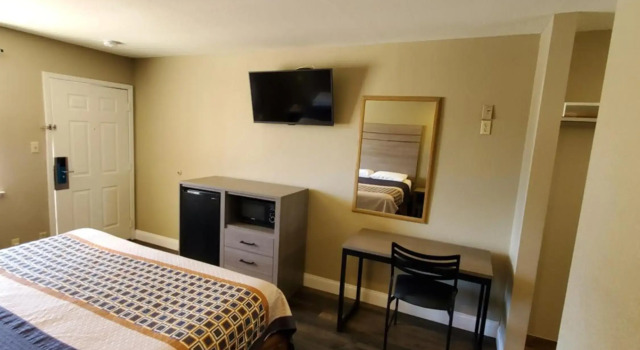 River Inn Motel