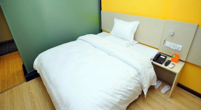 7Days Inn Yuxi Mingzhu Road