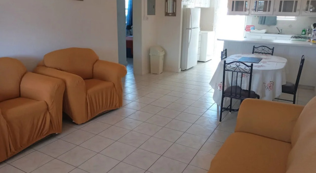 Семейный номер Standard с балконом Cumber's Tropical Apartments